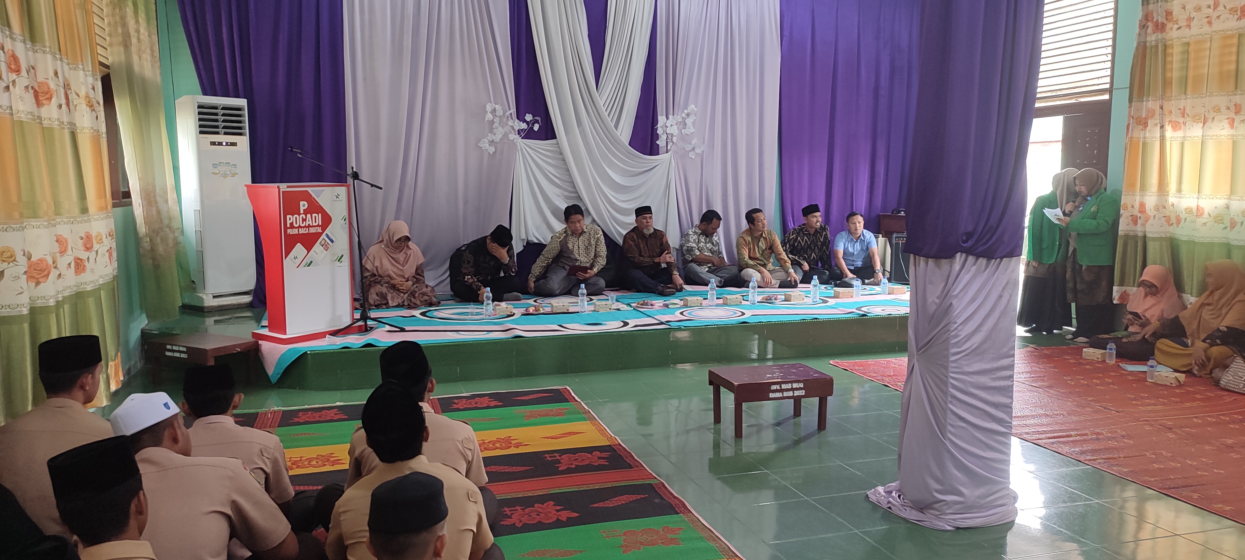 Seminar Kajian Quran Hadist di era Kontemporer 