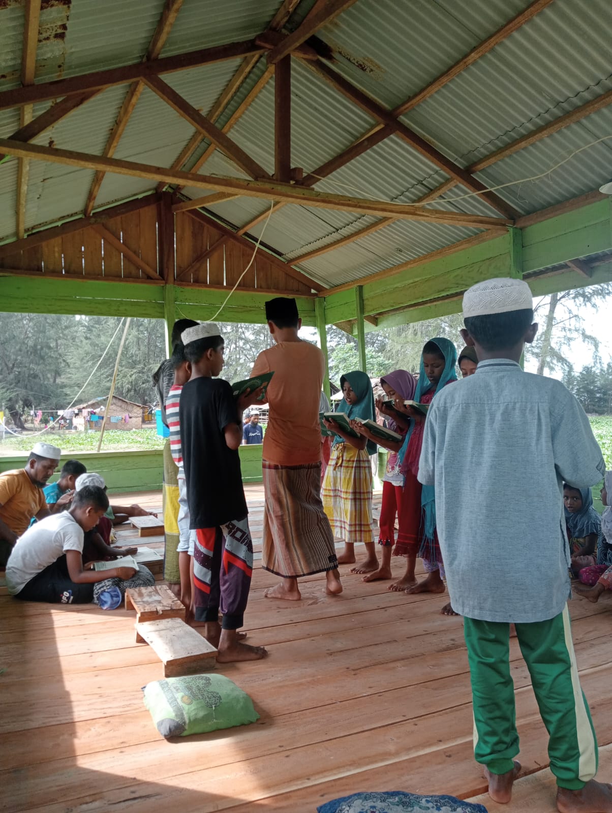 Mahasiswa Program Studi Pemikiran Politik Islam IAIN Langsa Berkunjung ke Kamp Pengungsi Rohingya bersama UNHCR