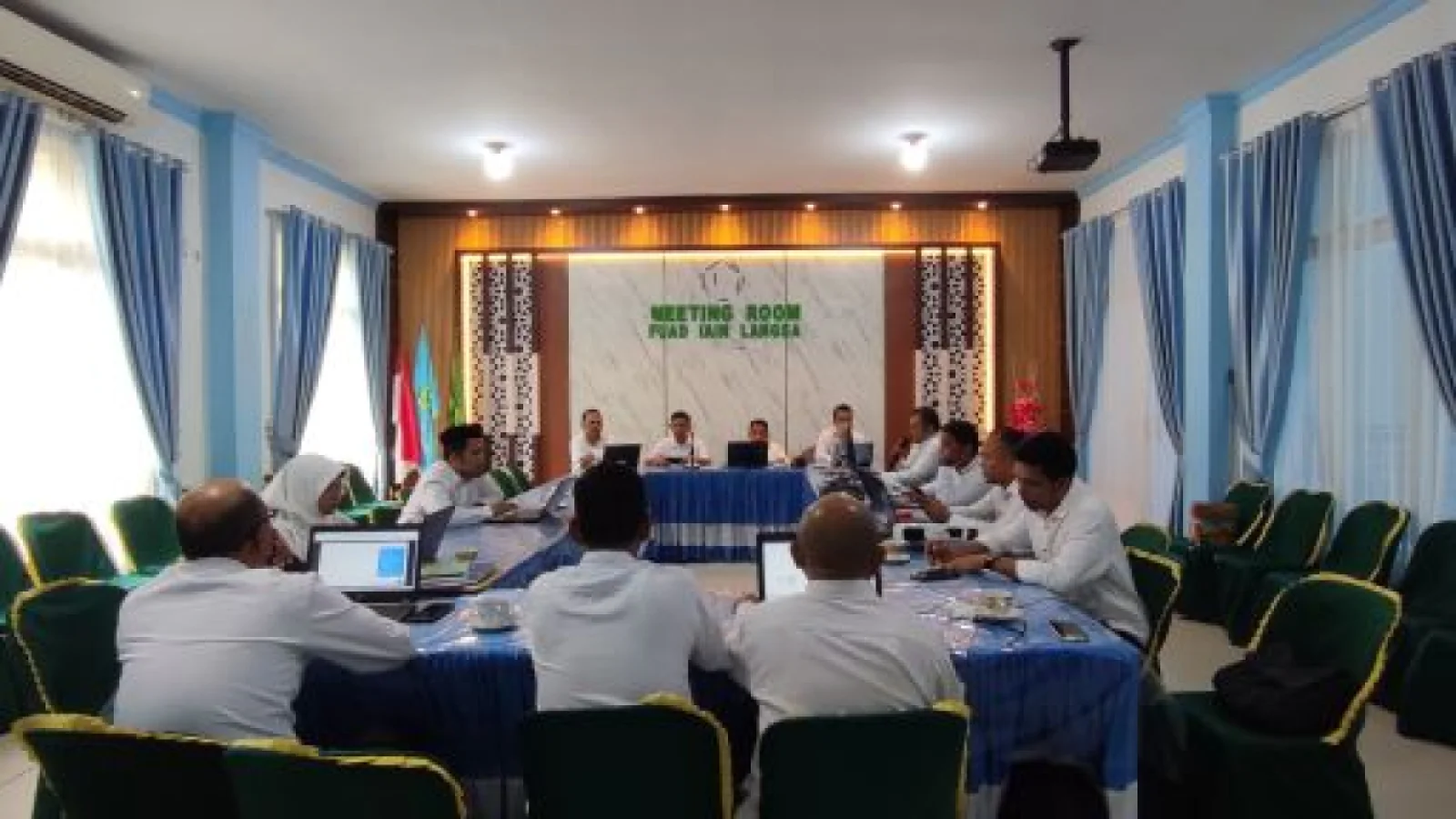 FUAD IAIN LANGSA MANTAPKAN RENCANA KERJA MELALUI PERJANJIAN KINERJA 2025