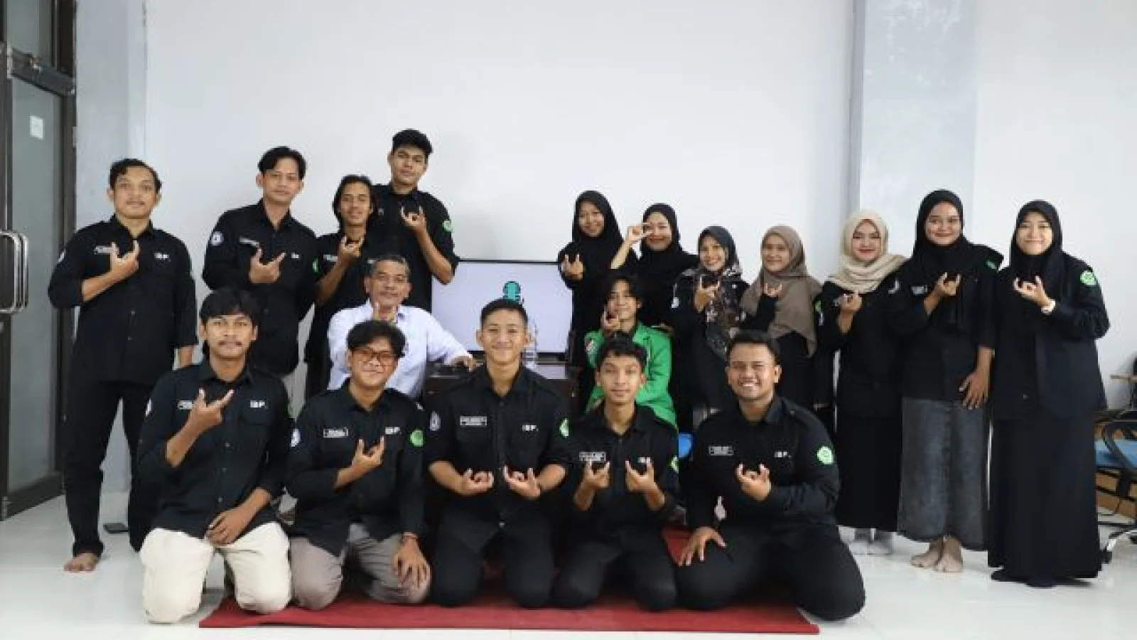 UKM IBP hadirkan Rektor IAIN Langsa dalam Podcast Perdana TRIPOD