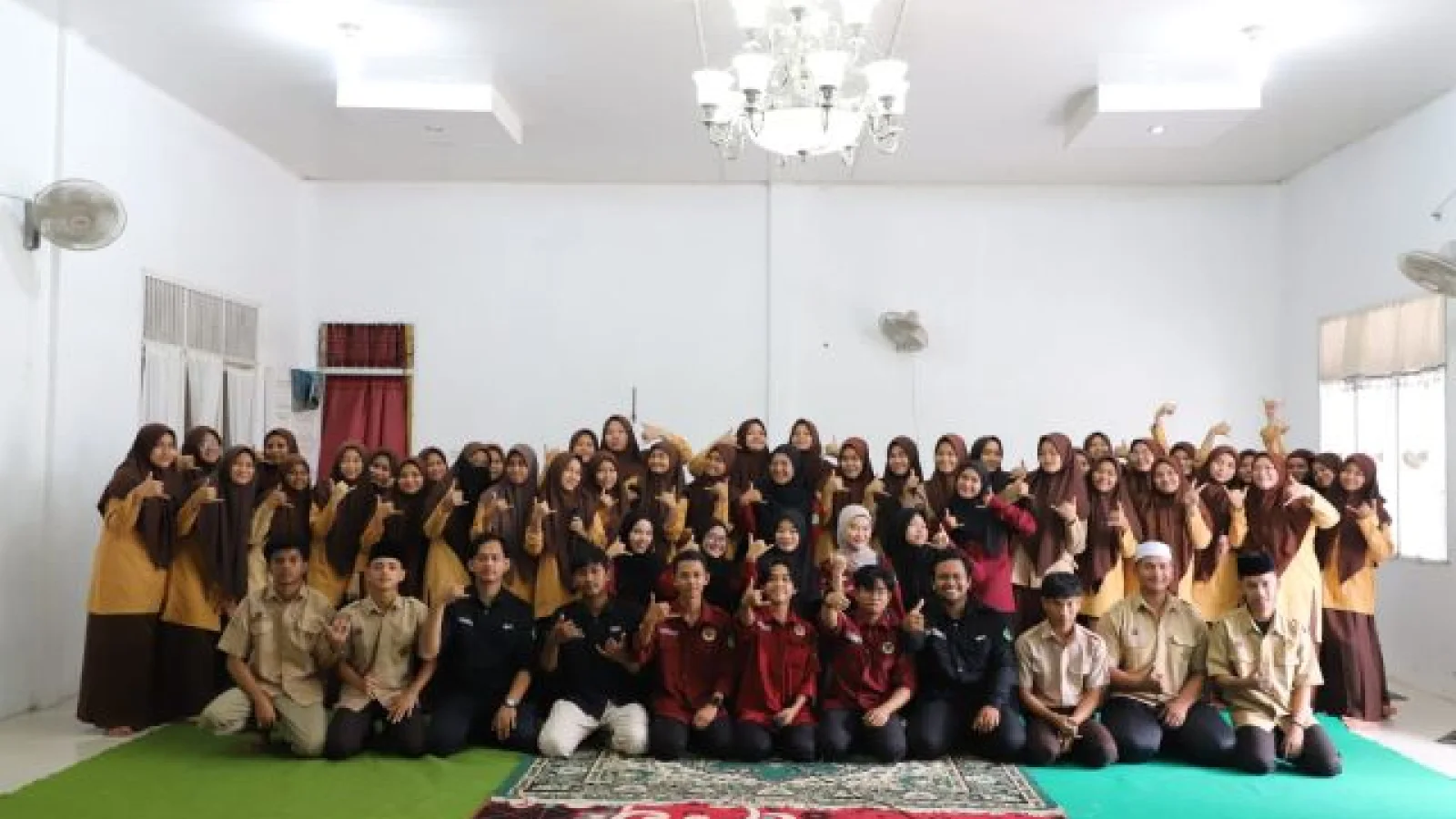 Mahasiswa KPI FUAD IAIN Langsa Gelar Sosialisasi di Madrasah Aliyah Raudhatun Najah Kota Langsa