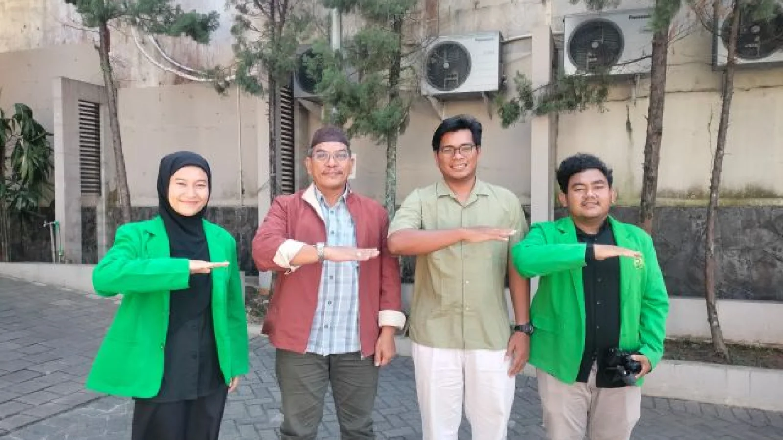 Dua Mahasiswa KPI Menjadi Delegasi IAIN Langsa Pada KKN Moderasi Beragama, Cigugur