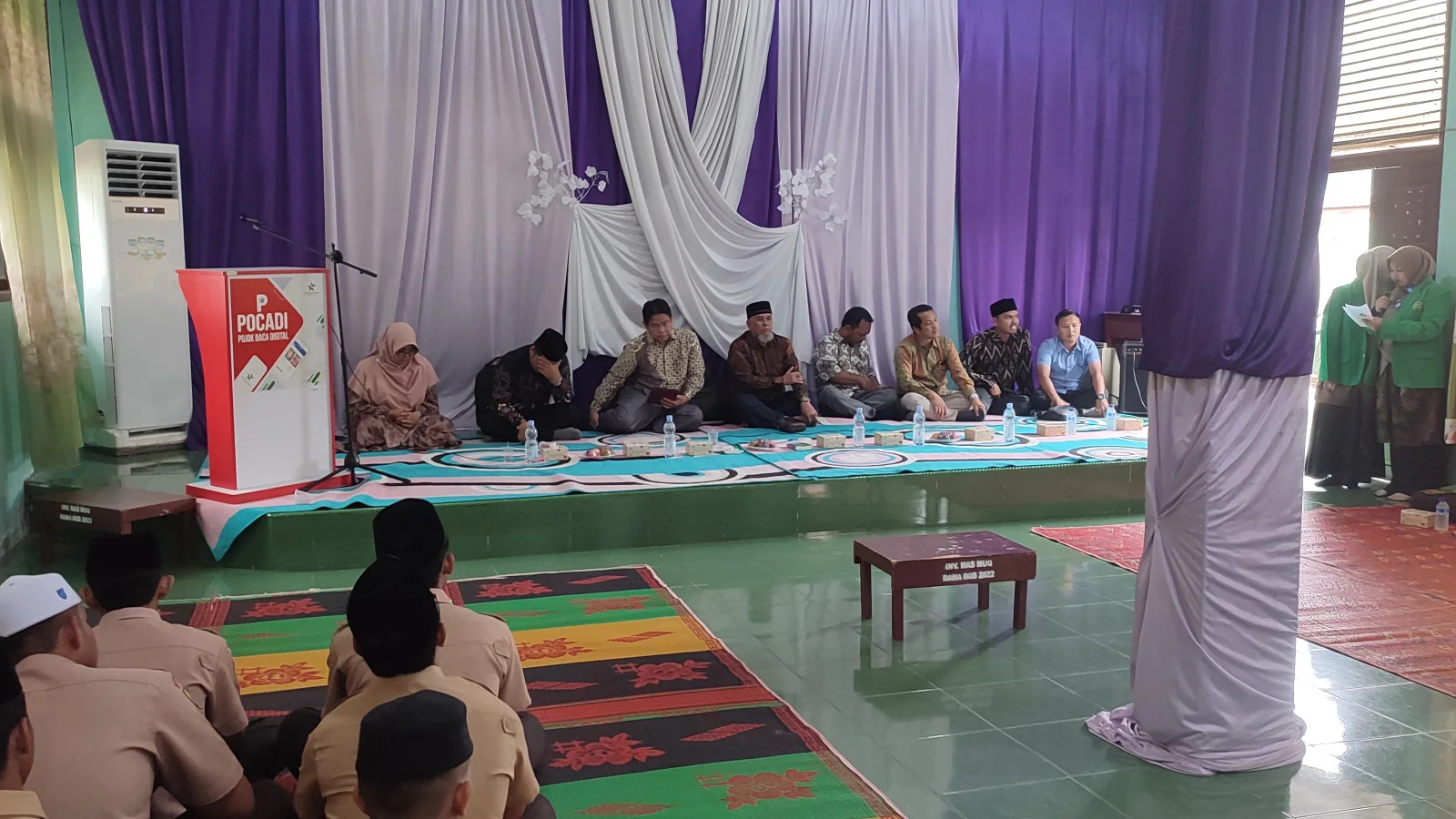 Seminar Kajian Quran Hadist di era Kontemporer