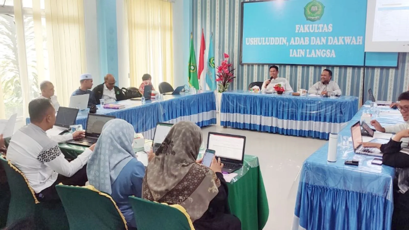 Rapat Persiapan Akreditasi Unggul Prodi Komunikasi dan Penyiaran Islam Tahun 2026 di IAIN Langsa