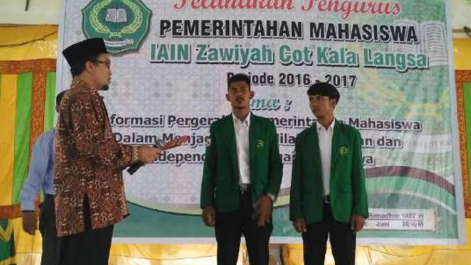 Rektor Lantik Presiden Mahasiswa IAIN Langsa