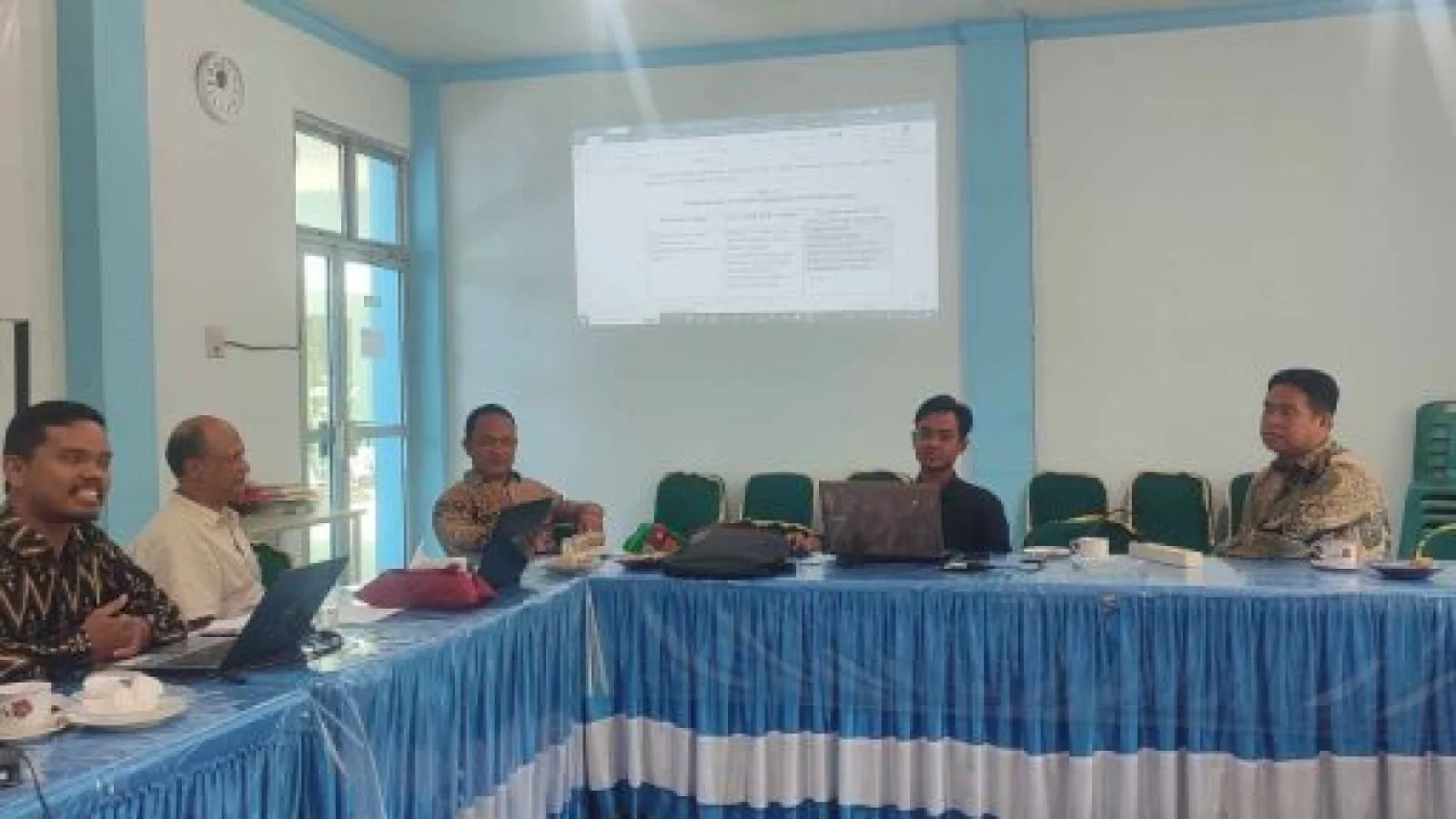 Rapat Peninjauan Menjelang Finalisasi Borang Akreditasi Oleh Lembaga Penjaminan Mutu Bagi Program Studi IAT FUAD IAIN LANGSA