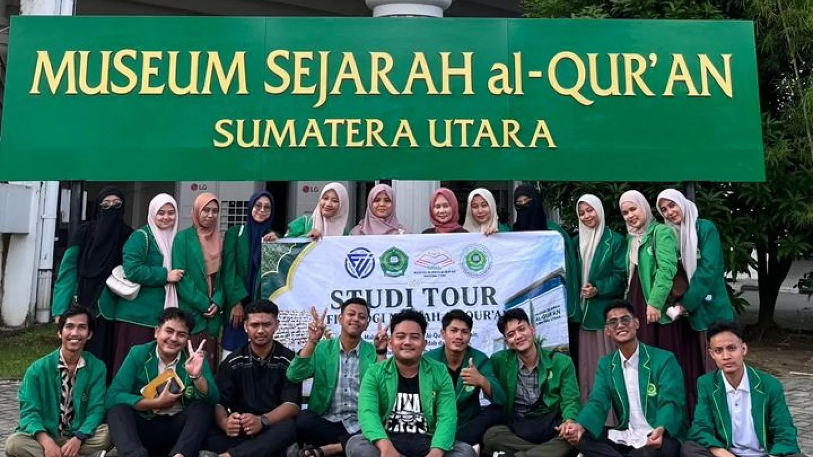 Mahasiswa IAT FUAD IAIN Langsa Telusuri Jejak Peradaban Al-Qur’an Nusantara di Museum Sejarah Al-Qur’an Sumut