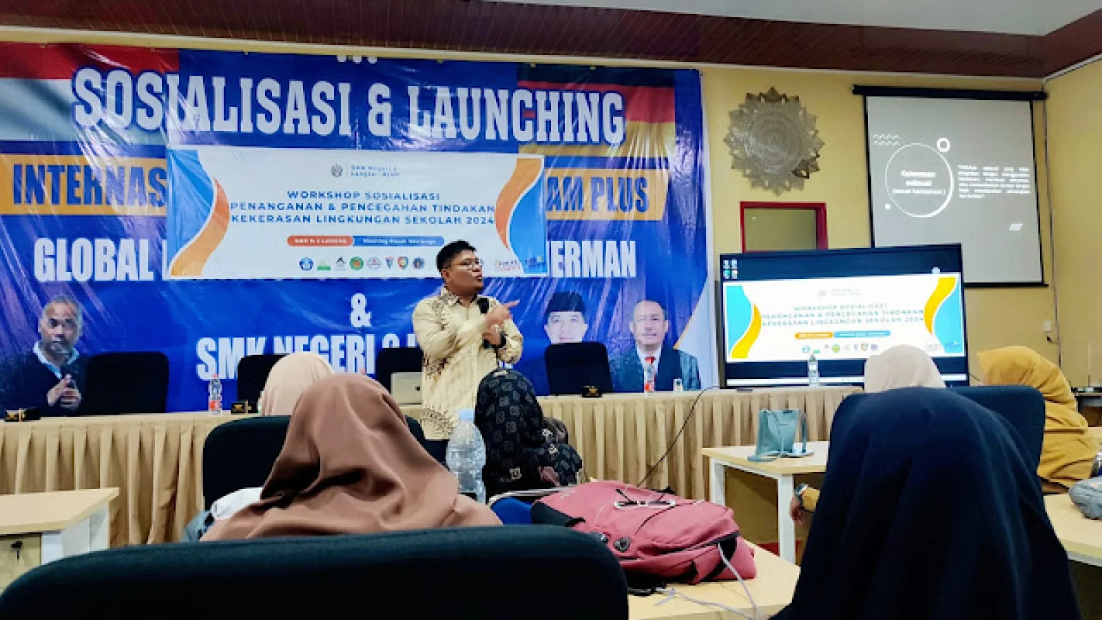 Jadi Narasumber Workshop, Dedy Surya Ingatkan 3 Dosa Besar Pendidikan