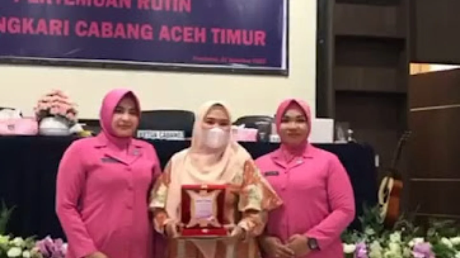Dosen Psikologi Islam Berikan Wawasan Mendalam di Pertemuan Rutin Bhayangkari Aceh Timur