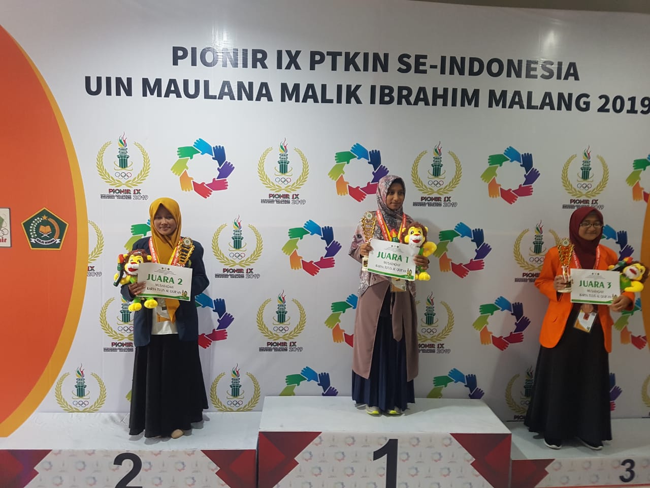 Mahasiswi IAT Raih Medali Emas di Ajang PIONIR Ke IX