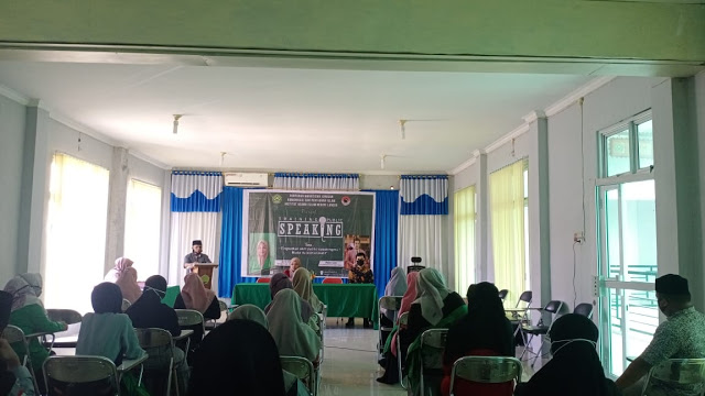 Kegiatan Bulan Ilmiah, Training Public Speaking di Laksanakan Secara Ofline Dengan Mengikuti Protokol Kesehatan
