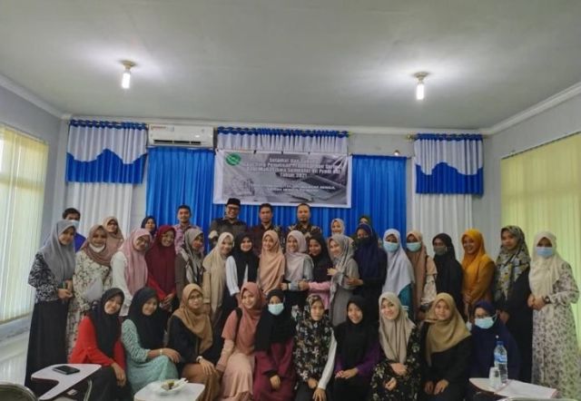 Alumni BKI IAIN Langsa Serahkan Bantuan Penyelesaian Studi untuk Mahasiswa