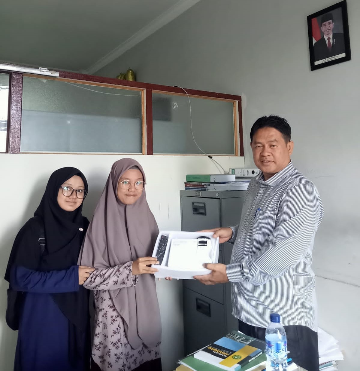 Penyerahan Sumbangan Alumni Prodi Bimbingan Konseling Islam 2022