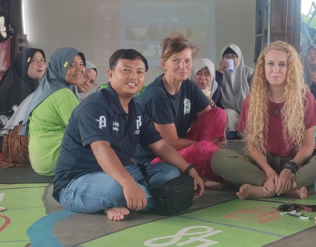 Kunjungan Humas FUAD ke  Volunteer International