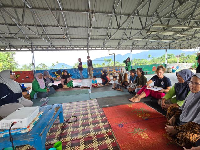 Fakultas Ushuluddin Adab dan Dakwah Melakukan Kegiatan Pengabdian Masyarakat Kolaborasi Internasional di Bukit Lawang Trusts