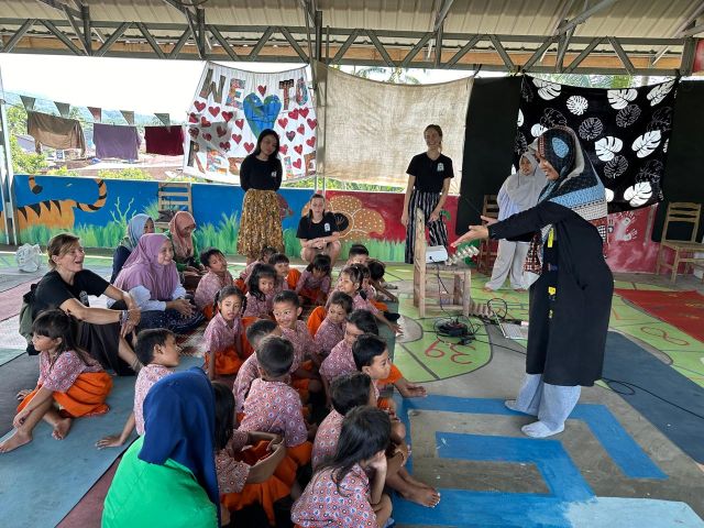 Implementasikan MoU, Dosen KPI dan Bukit Lawang Trust Lakukan Pengabdian