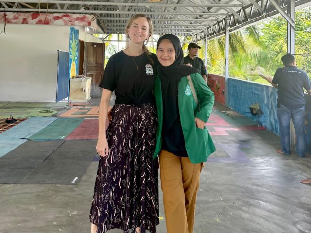 Lutfiah Ranti Mahasiswa SPI Melaksanakan Pengabdian Masyarakat  Bersama Bukit Lawang Trust